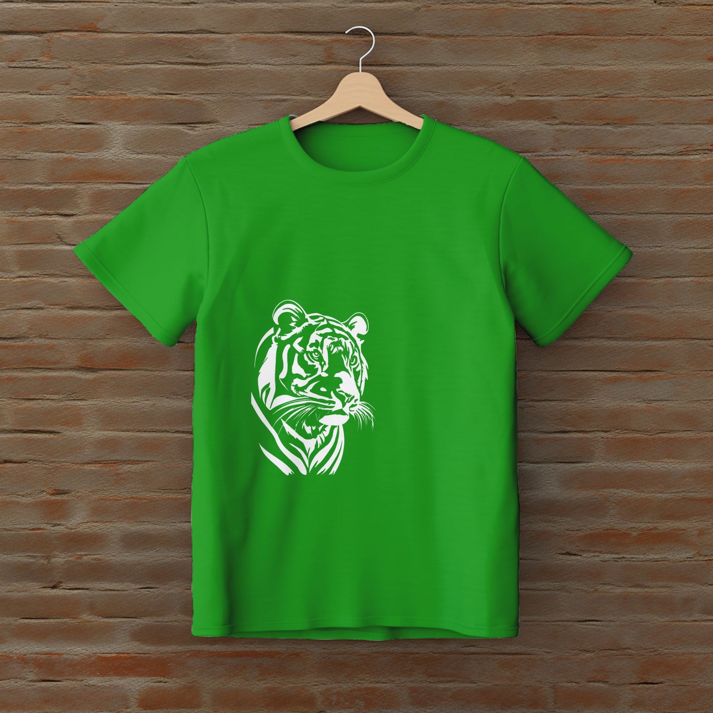 Unisex T-Shirt Classic- Majestic Tiger Portrait T-shirt (White)